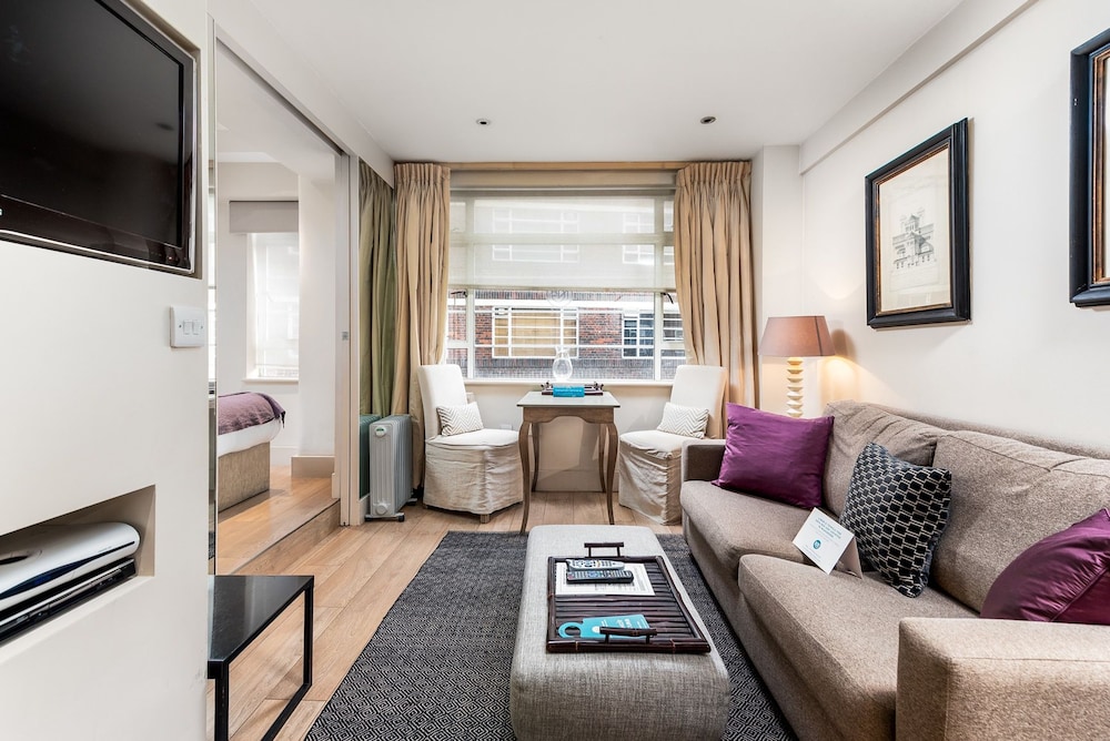 Nell Gwynn House Apartments