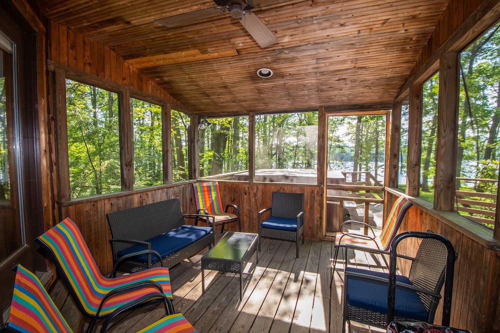 Cabin Dreams view 4