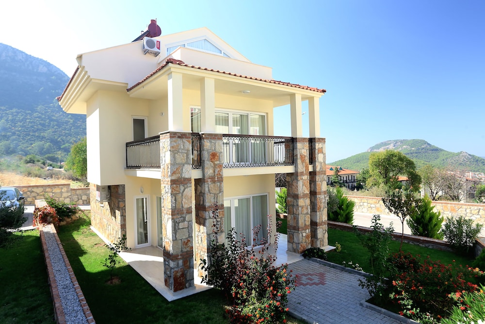 Orka Private Villas