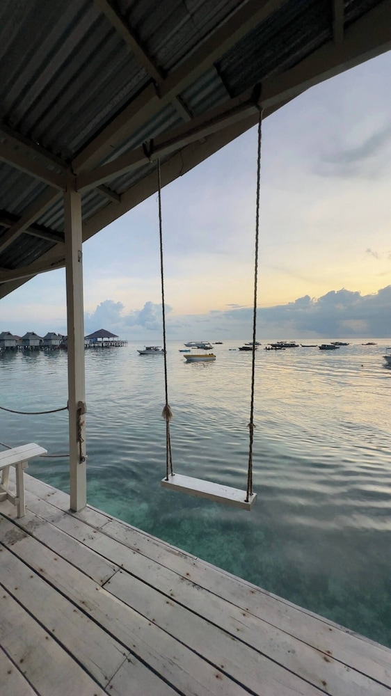 Mabul's Only Private Over-water House Rental