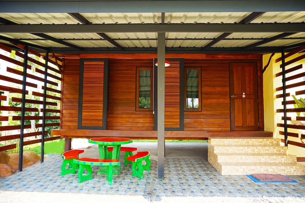 Ban Suan Suree Resort