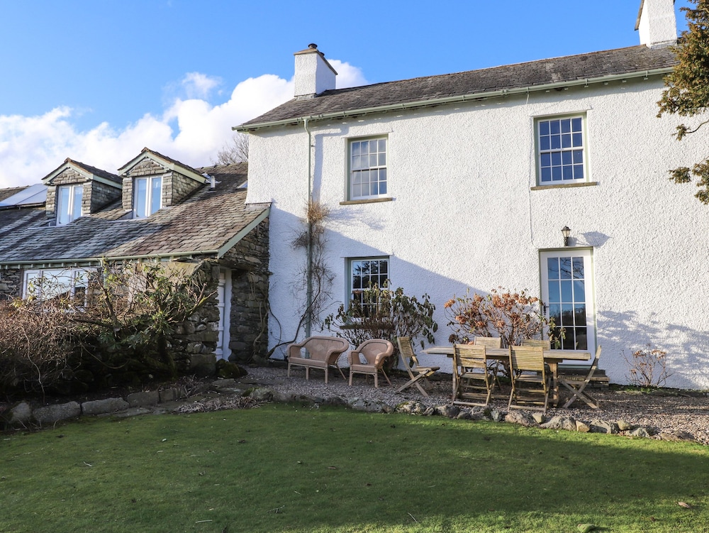 Robin Cottage