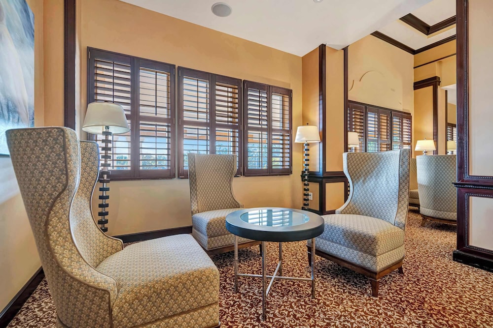 2BR Fireworks View With Pool Spa 5 Minutes to Disney