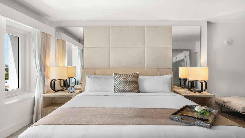 Luxury Vacation Rentals at 1 Hotel & Homes by LRMB