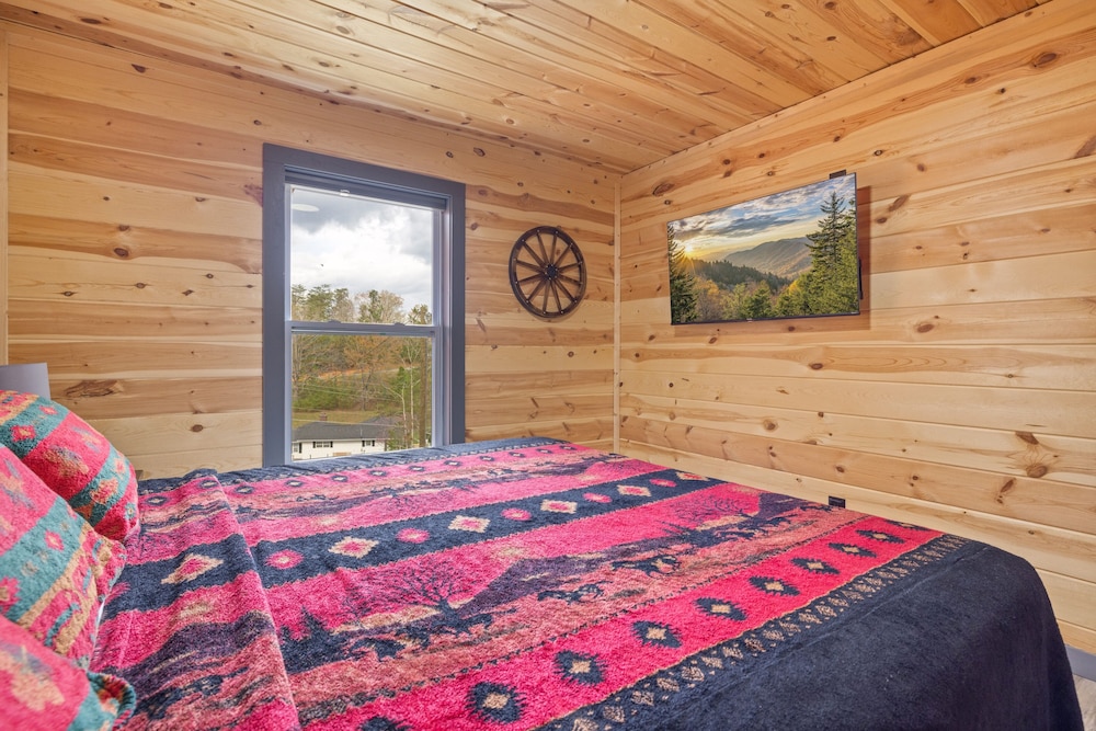Starlight Valley 3 Bedroom Cabin