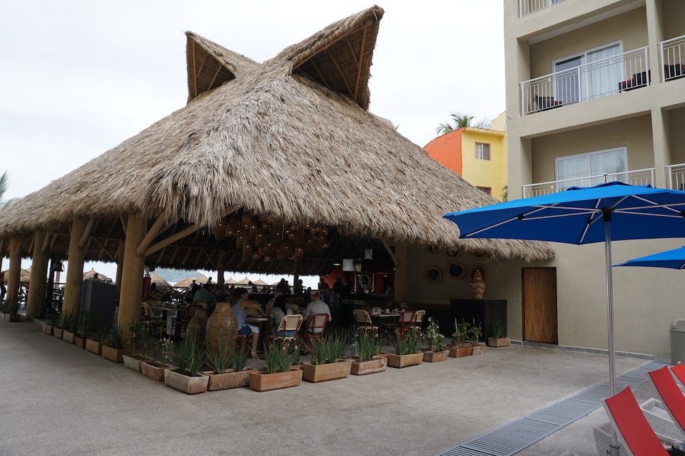 Decameron Isla Coral Guayabitos Ramada All-Inclusive Resort - Property Image 3