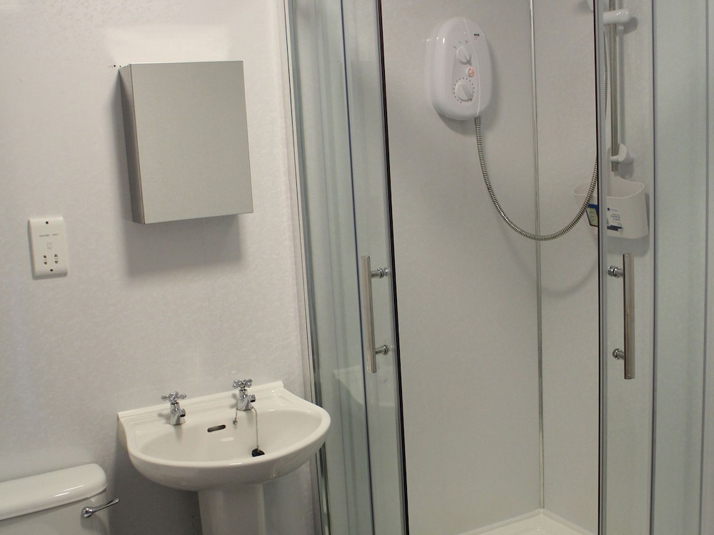 Yelverton Vacations - Tuckermarsh Quay River Cottage 2 - Property Image 9