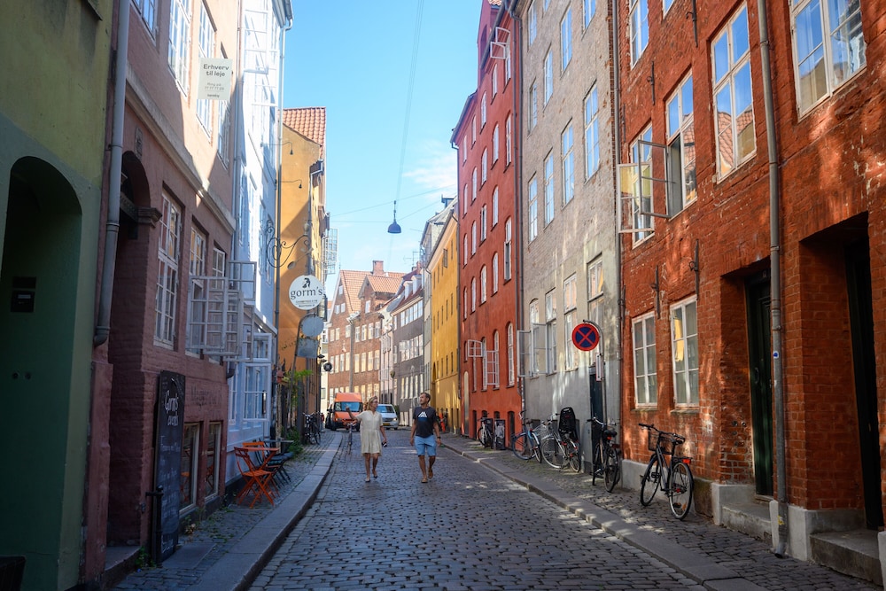 Sanders Stage - Chic 3-bdr Apt Near Nyhavn view 5