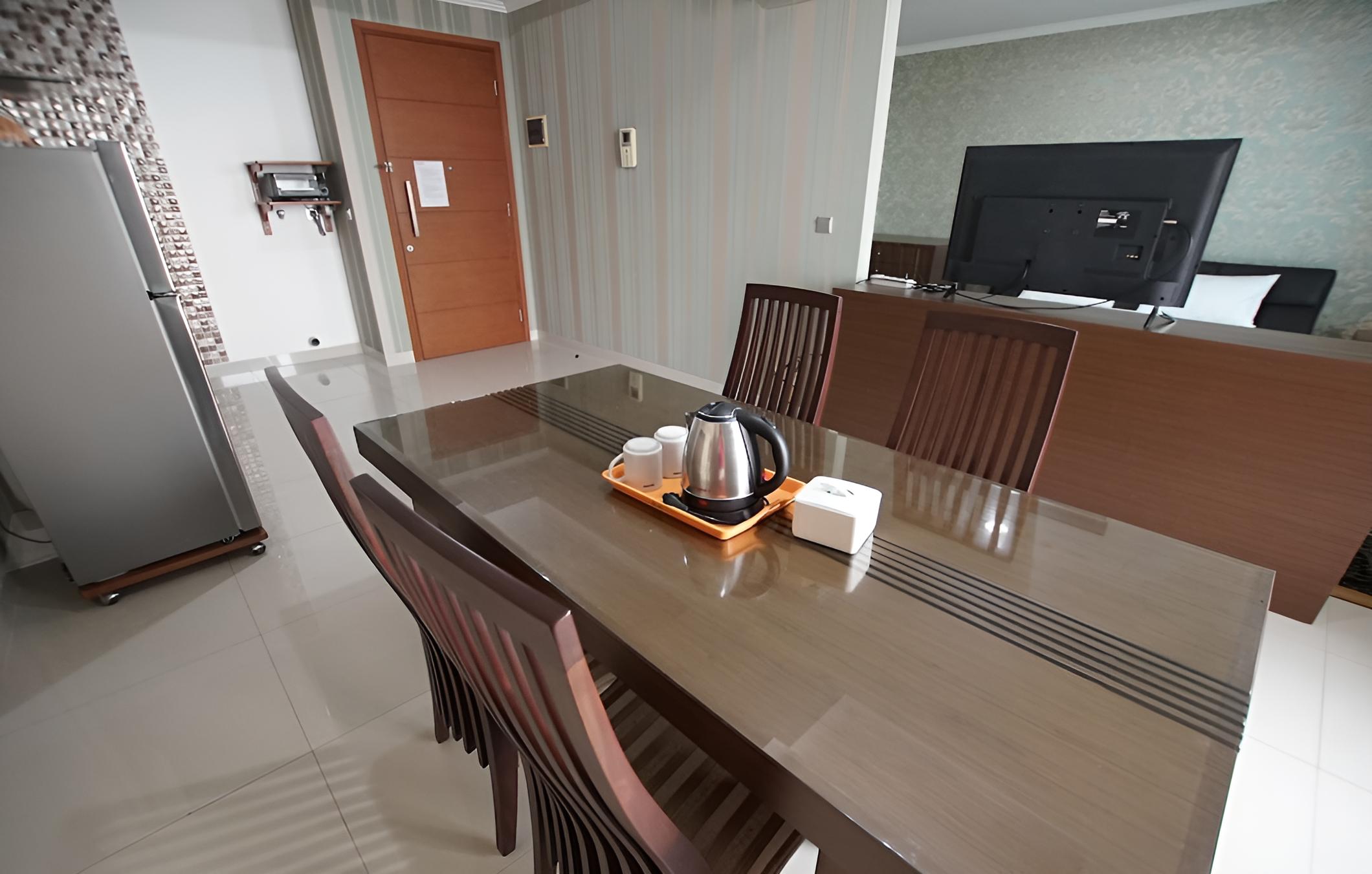 Apatel Ancol Mansion view 4