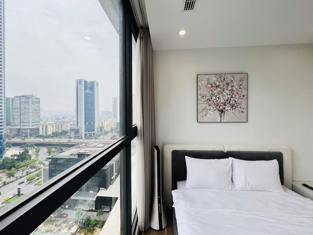 TIL - Vinhomes Skylake Elegance Suites