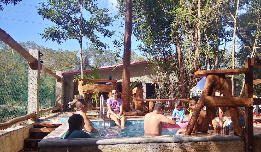 Hotel y Temazcal en Solferino