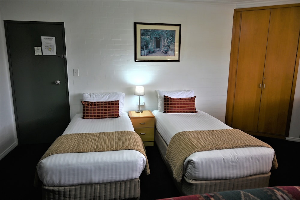 Grand Country Lodge Motel