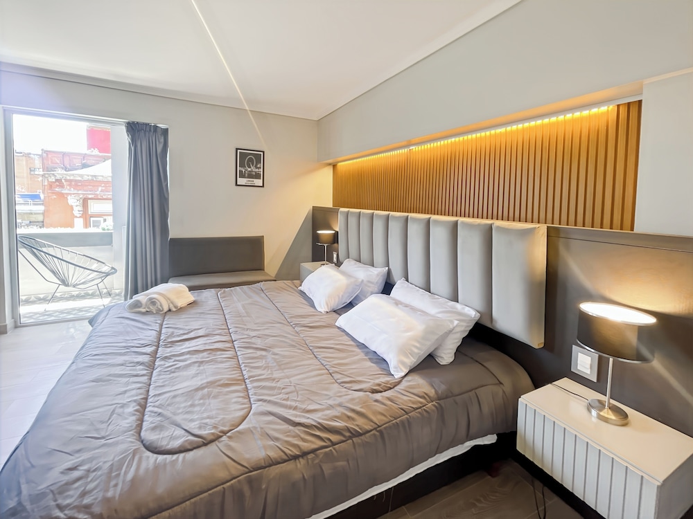 Ayres Suites Cochabamba