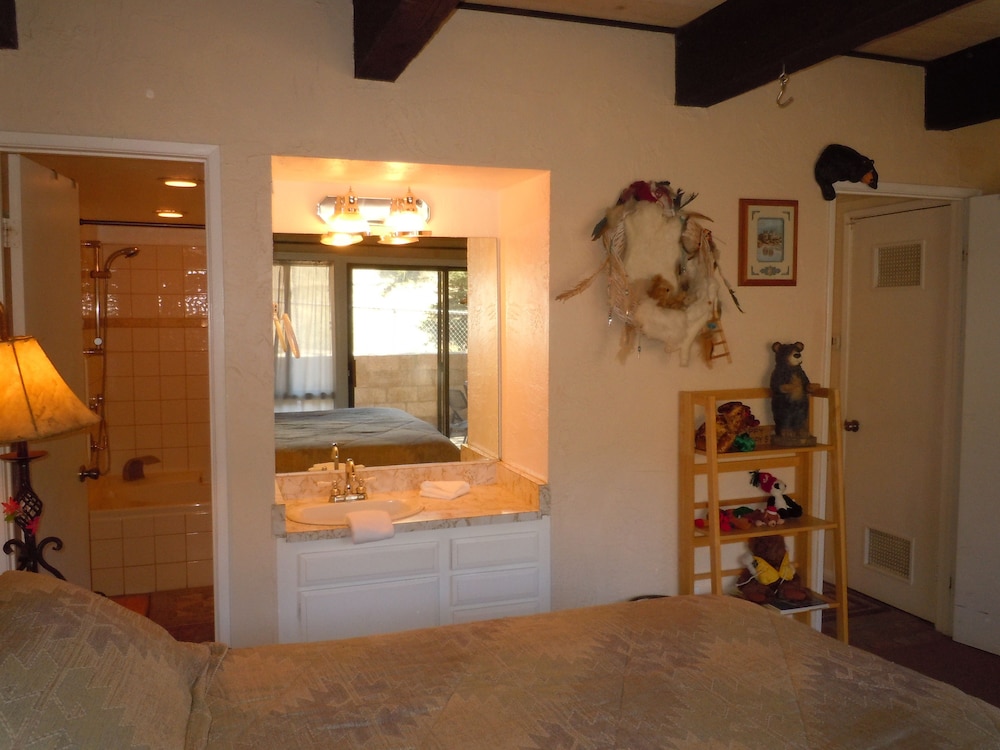 Snow Summit Townhouse Rentals & Sales