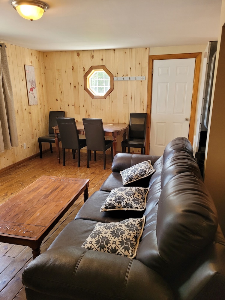 Stunning 2-bed House view 4