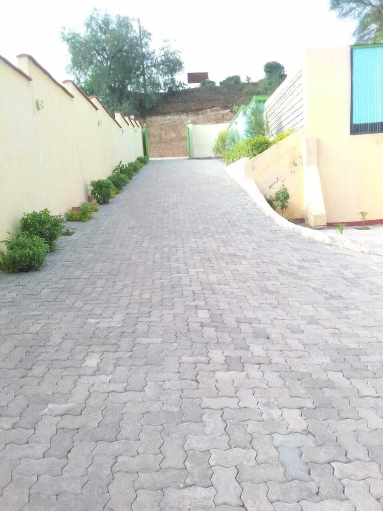 Mongare Lodge and restaurant view 5