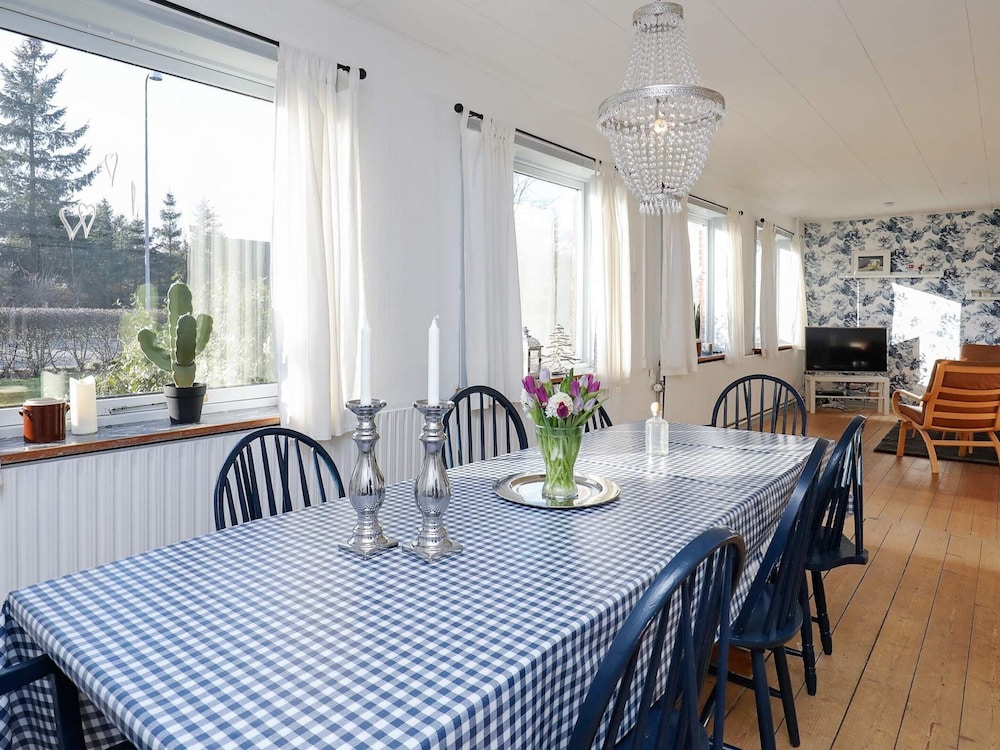 8 Person Holiday Home in Bindslev-by Traum view 4
