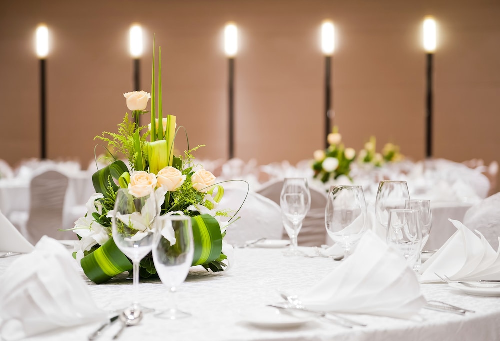 meeting & event spaces