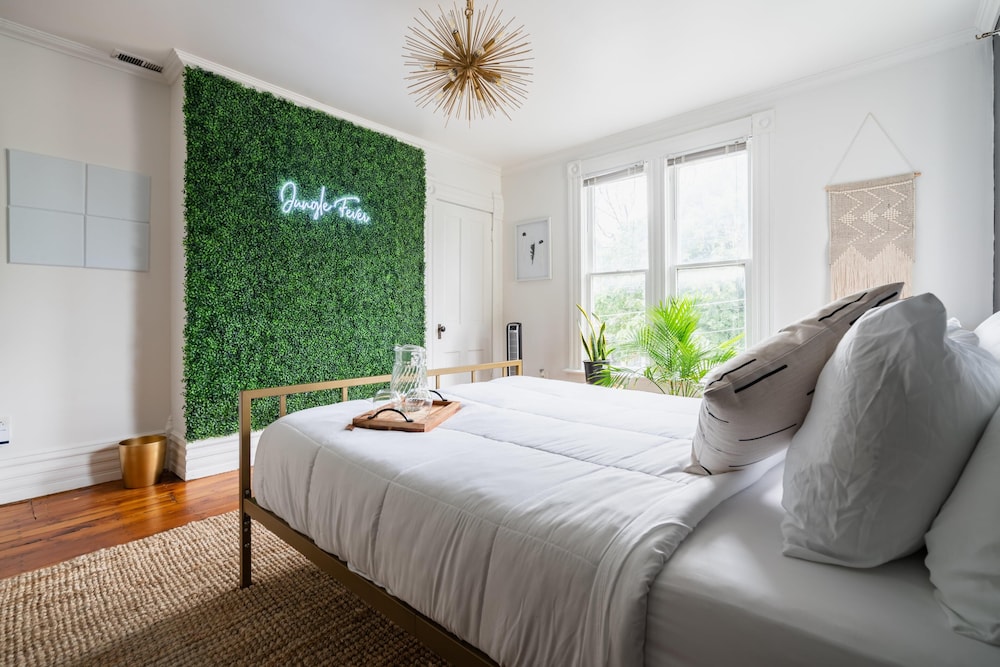 Jungle House Luxury Stays - Downtown Columbus & Short North - Image 4