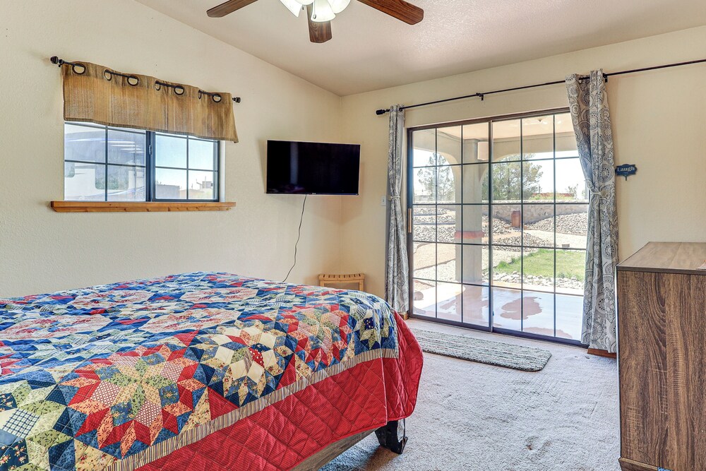 Walk to State Park: Secluded Retreat in Las Cruces