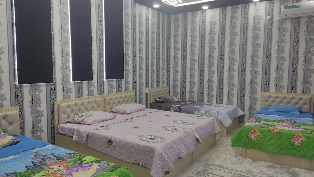 Everest Guest House