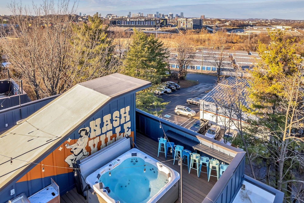 4 Rooftop Decks 4 Hot Tubs Game Rooms Sauna