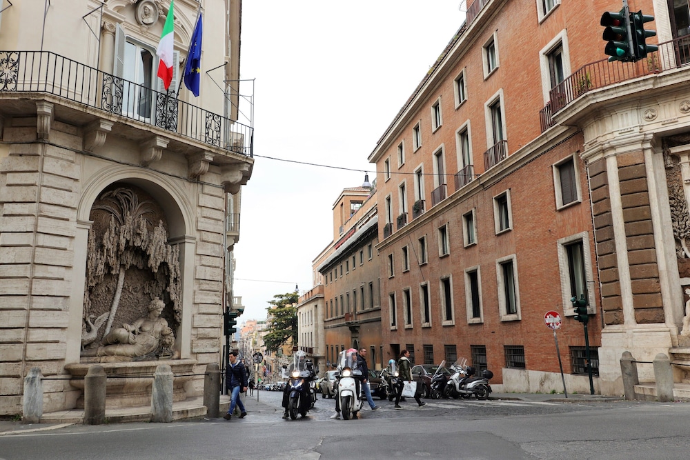 Palazzo Barberini Grand Retreat