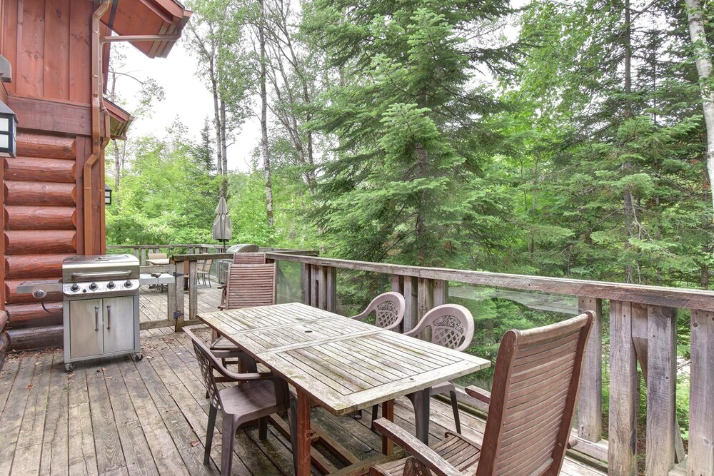 Chalet Refuge 114 in Lac-sup Rieur