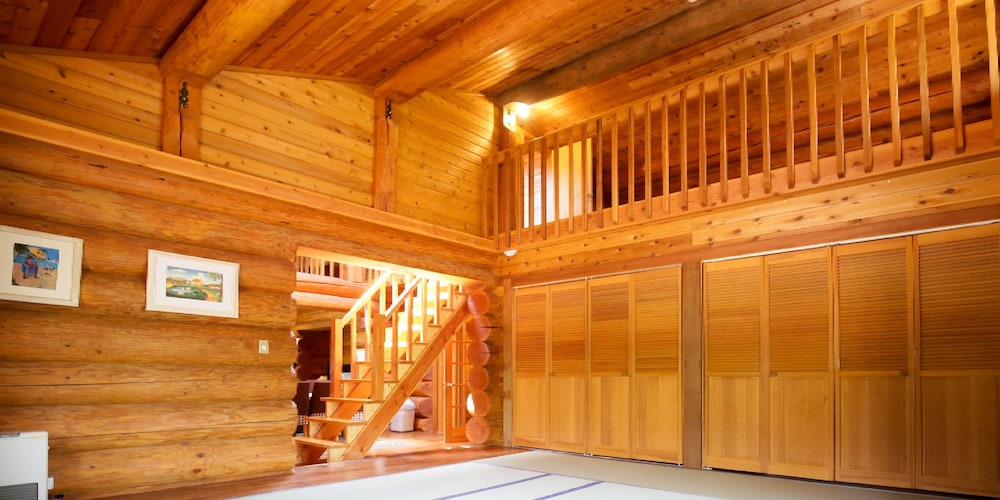 Runesu Karuizawa