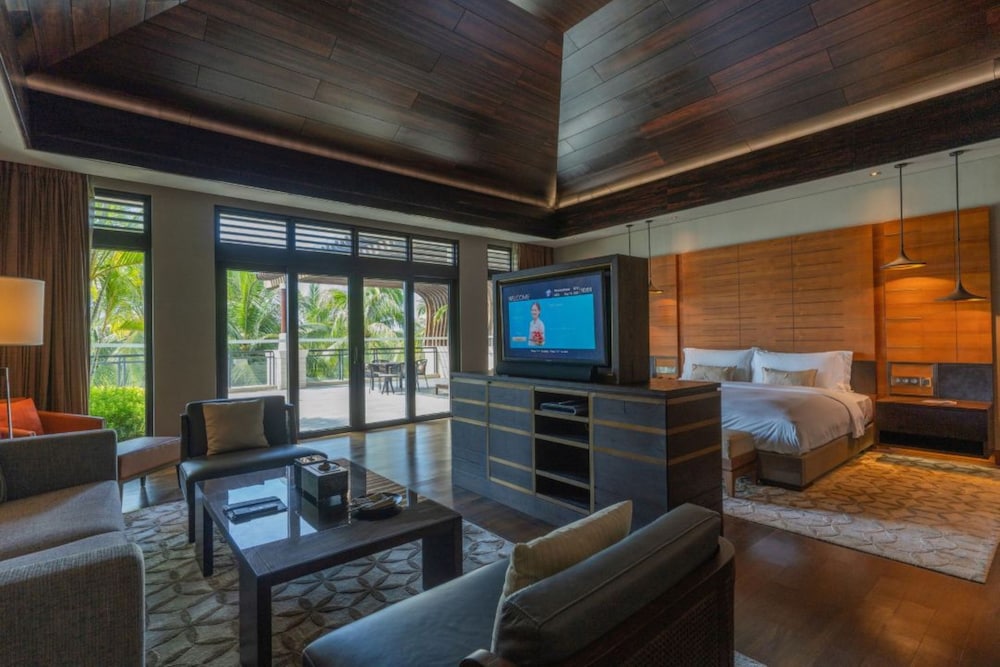 Raffles Hainan