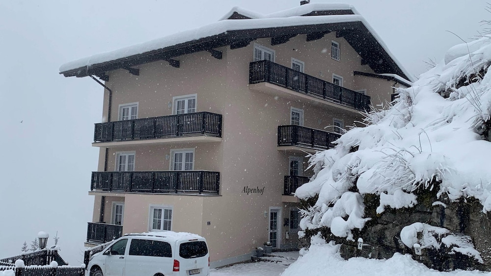 Apartment in Salzburg Near Ski-lift