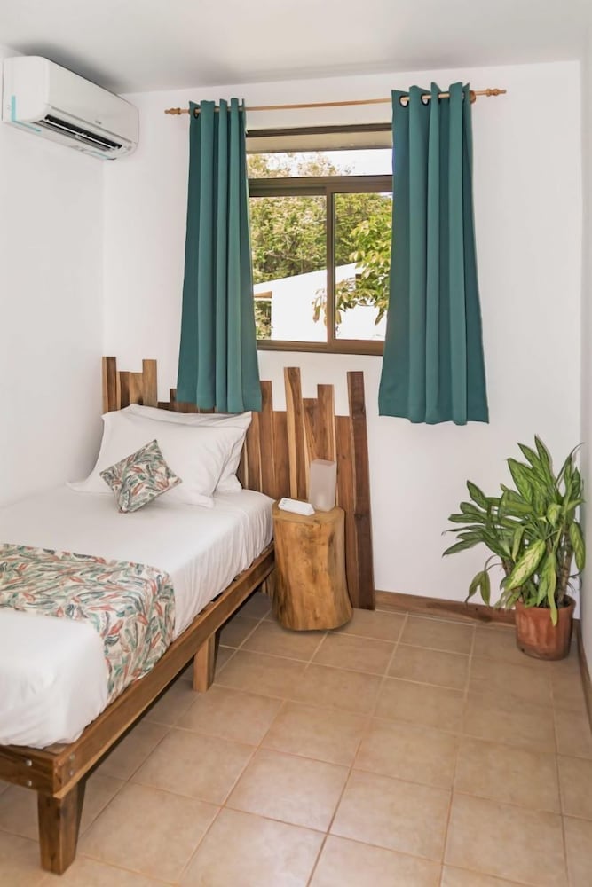 Drift Away Lodge
