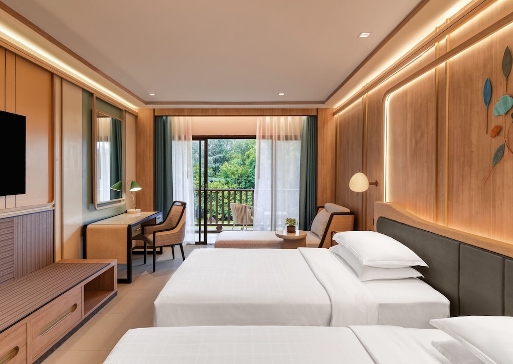 Dusit Thani Krabi Beach Resort 41