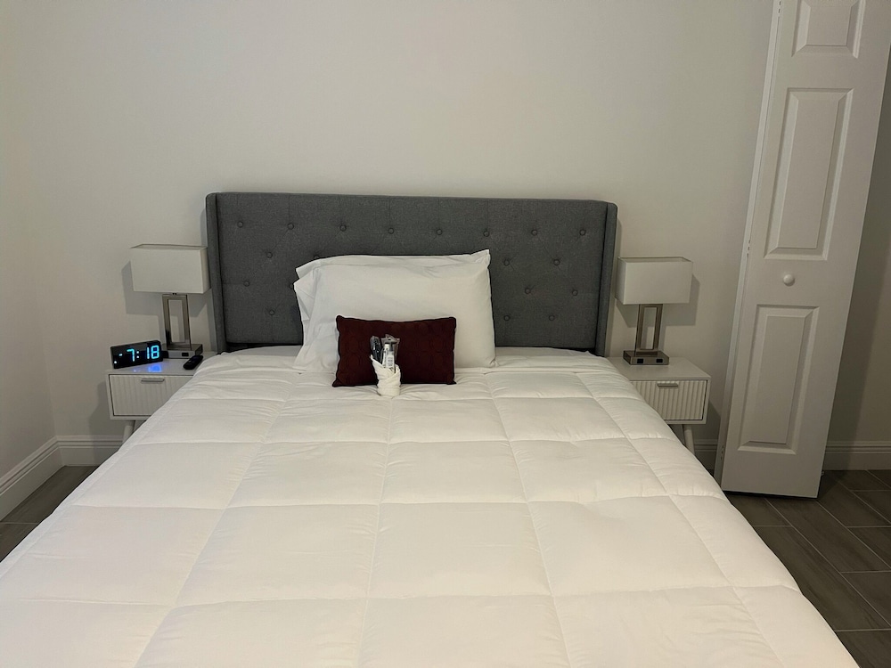 Cozy Fort Myers Extended Stay