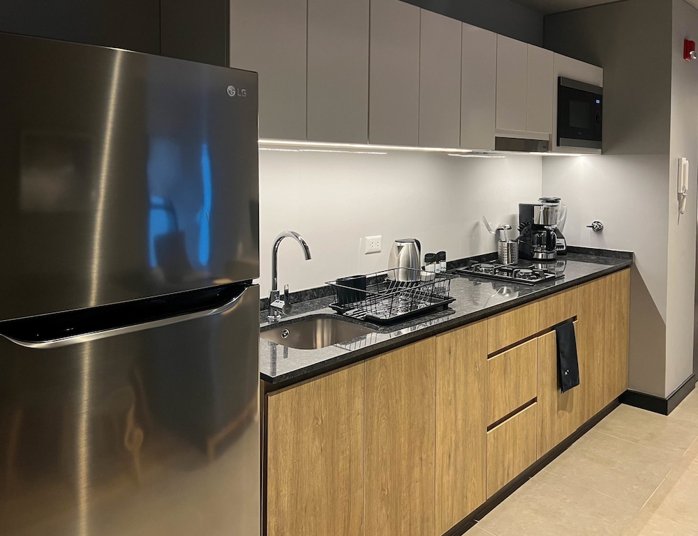 w Brilliant 1BR w Perfect Deco in San Isidro