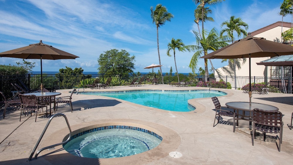 Upgraded 2BD Plus Loft - Amazing Golf & Ocean Views - In-unit AC - Vrkcv