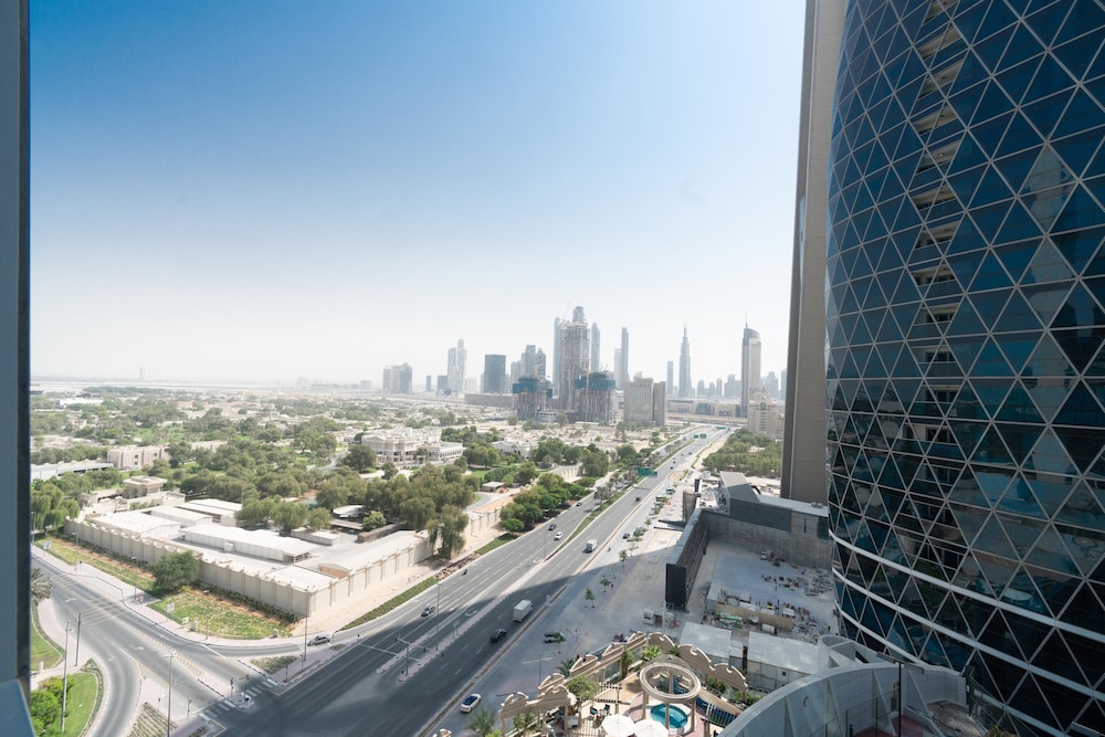 Lux BnB Park Towers Stylsih Studio