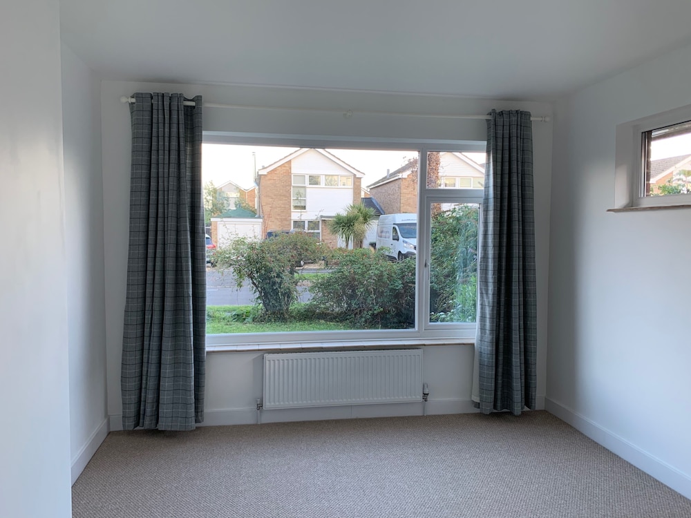 3-bed Bungalow Near Hayling Island Sailing Club
