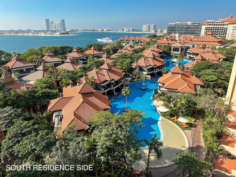 Resort Apartments - Royal Amwaj South