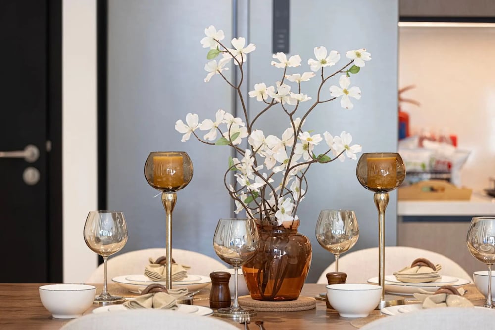 Burj Crown Lux Apartment by Dubai Mall