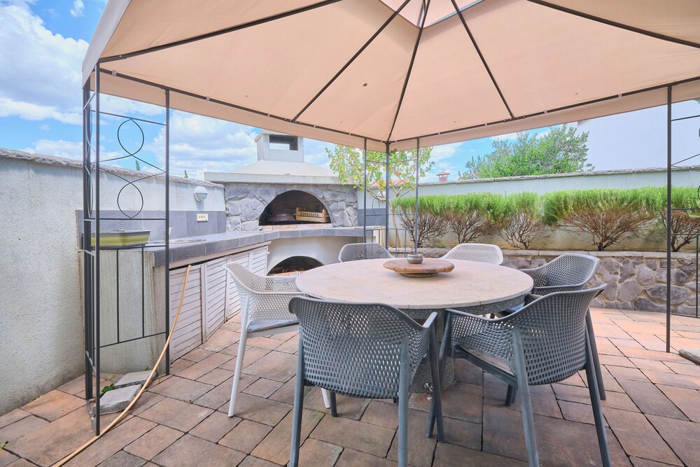 Sunshine Suites by Litto