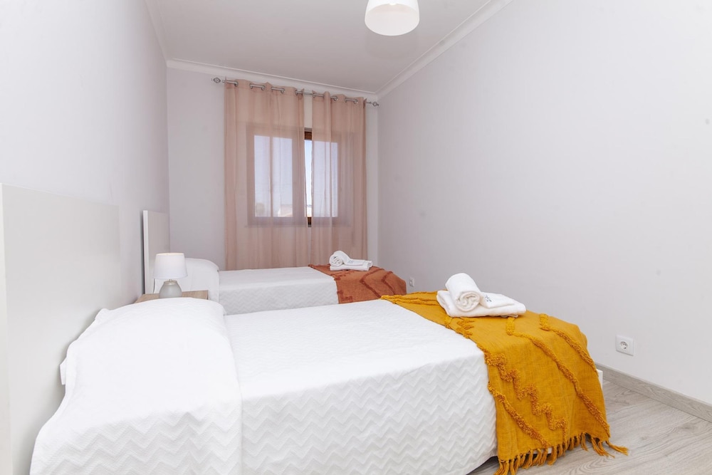 C09 - Portim o 3 Bed Holiday Apartment