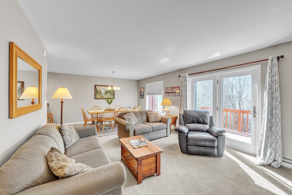 Fox Lair 29l - Cozy End Unit With Mountain Views 2 Bedroom Townhouse by The Summit at Gore Mountain