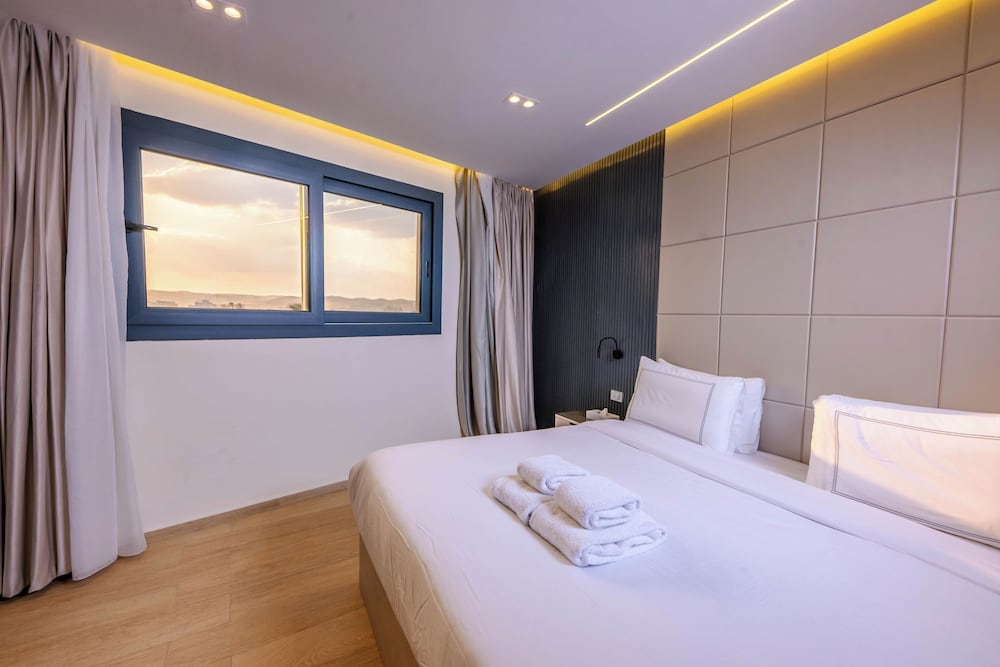 Remal Pyramids Hotel
