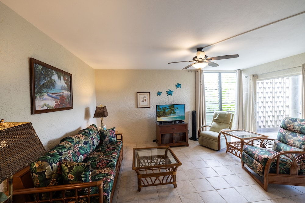 Alii Villas #124 1 Bedroom Condo
