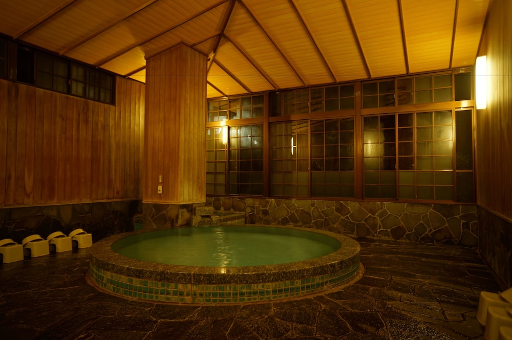 Meisho Sansuien - Yuda Onsen -