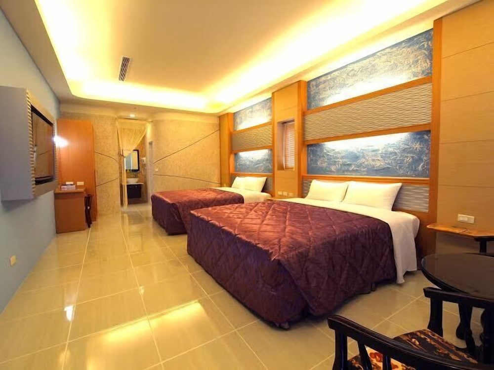 Water Front Hotel