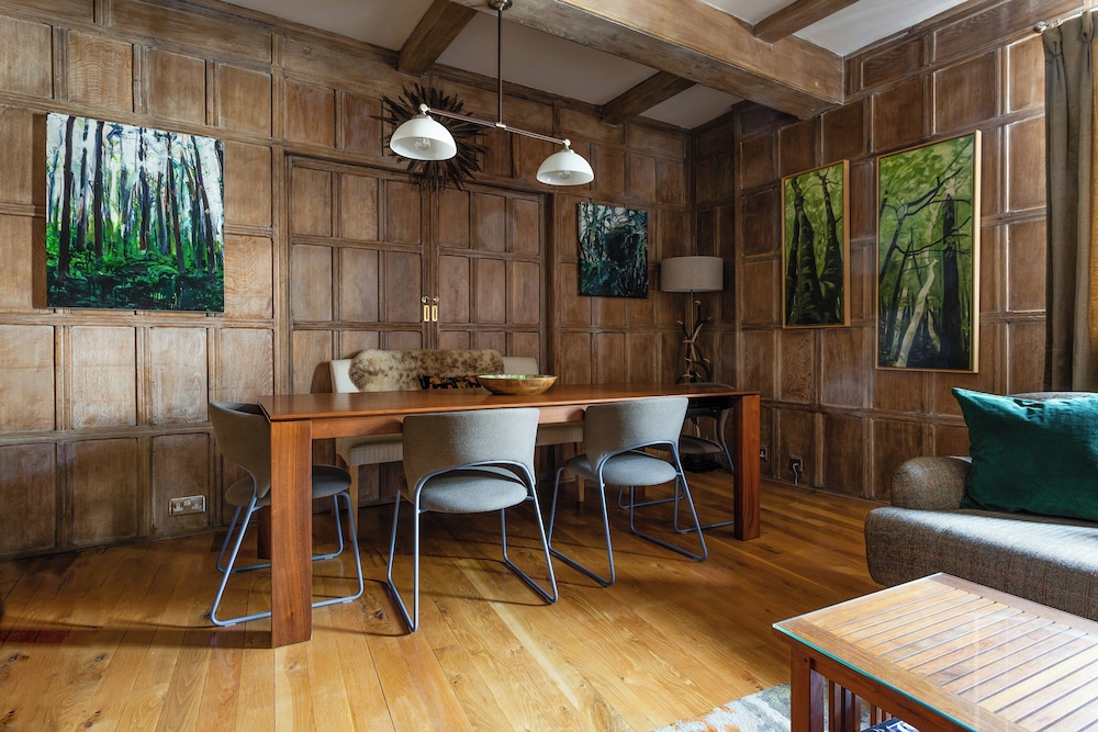 Cockspur Street by Onefinestay