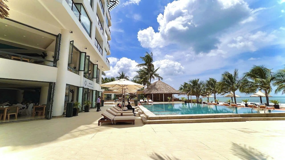Mana Mui Ne Beach Resort & Spa