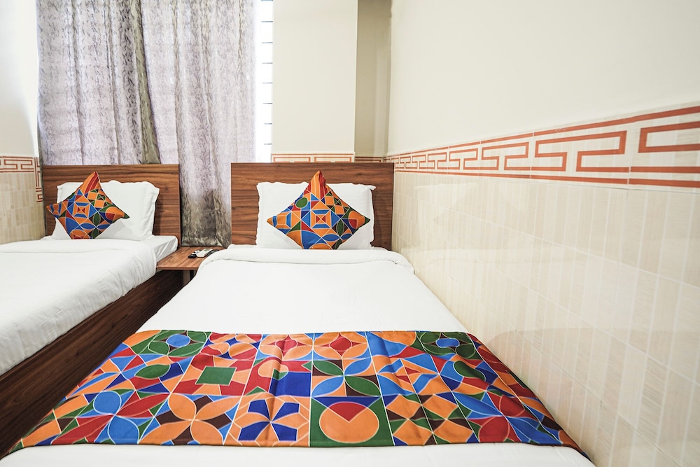 Fabhotel Raayara Bliss